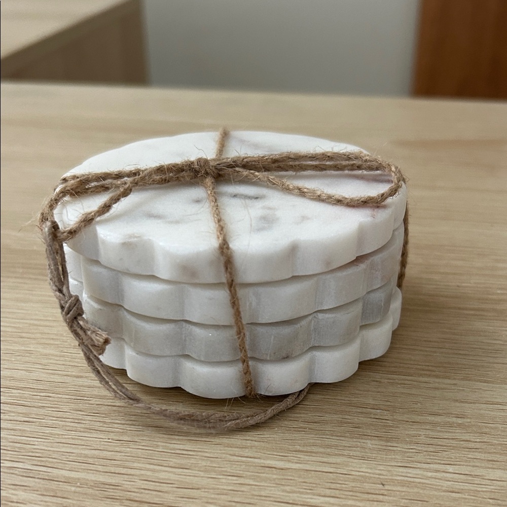 Natural White Marble Coasters Set